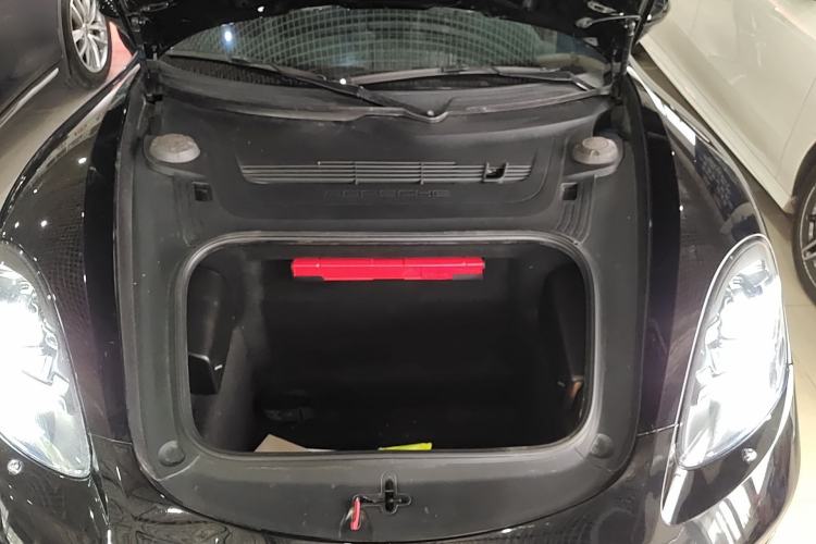 Used Porsche 718 2020 Boxster 2.0T Engine Bay