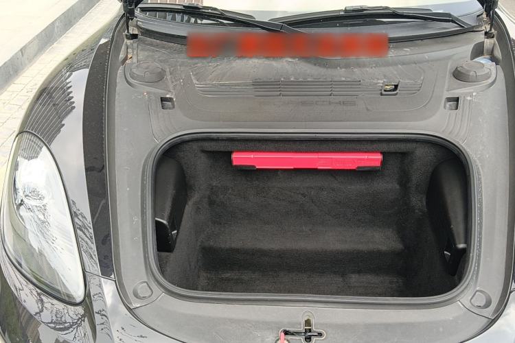 Used Porsche 718 2020 Cayman 2.0T Engine Bay