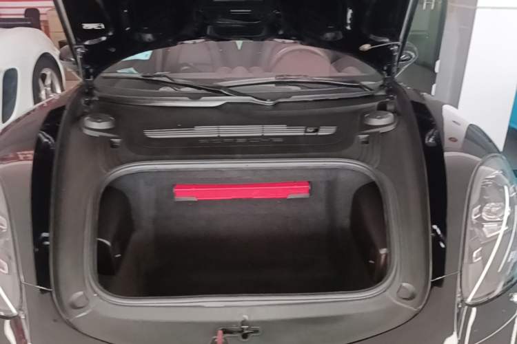Used Porsche 718 2020 Boxster 2.0T Engine Bay