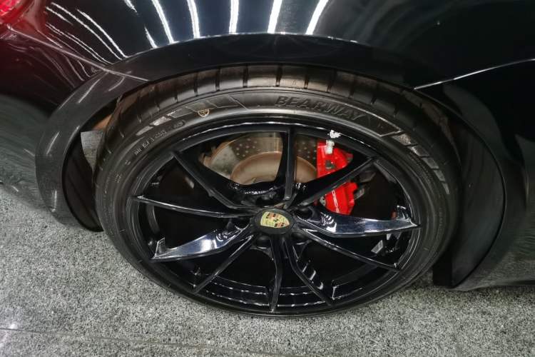 Used Porsche 718 2020 Cayman 2.0T Exterior 2