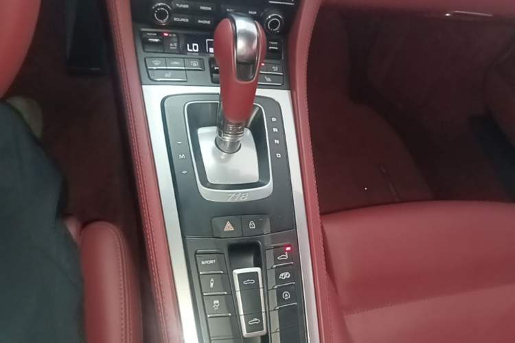 Used Porsche 718 2020 Boxster 2.0T Gear Lever