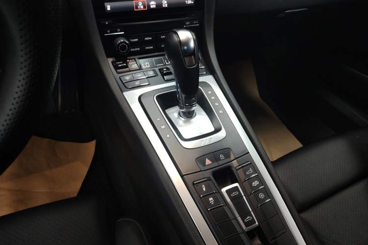 Used Porsche 718 2020 Boxster S 2.5T Gear Lever