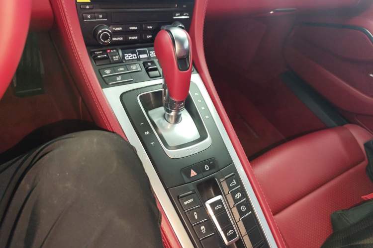 Used Porsche 718 2020 Boxster 2.0T Gear Lever