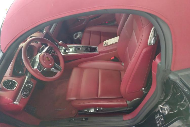Used Porsche 718 2020 Boxster 2.0T Left Front Seat