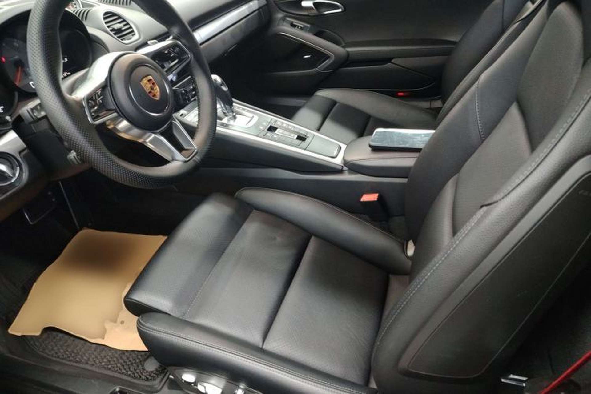 Used Porsche 718 2020 Boxster S 2.5T Left Rear Seat