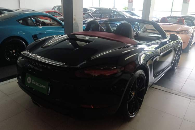 Used Porsche 718 2020 Boxster 2.0T Rear Right 45 Deg