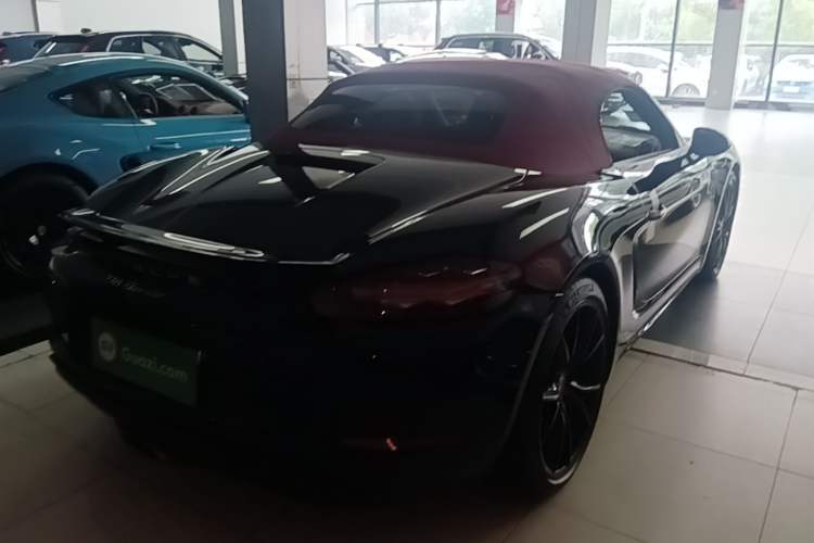 Used Porsche 718 2020 Boxster 2.0T Rear Right 45 Deg