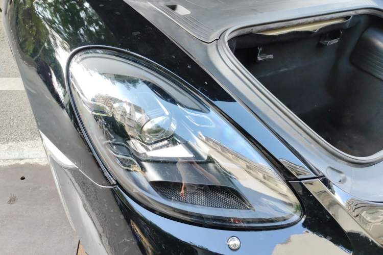 Used Porsche 718 2020 Boxster 2.0T Right Front Headlight