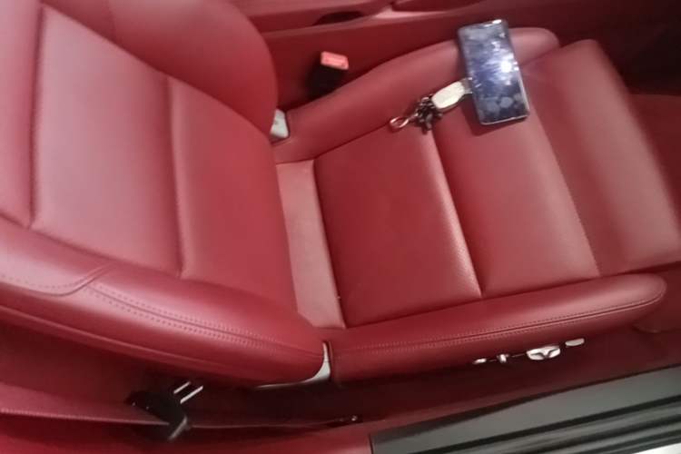 Used Porsche 718 2020 Boxster 2.0T Right Front Seat