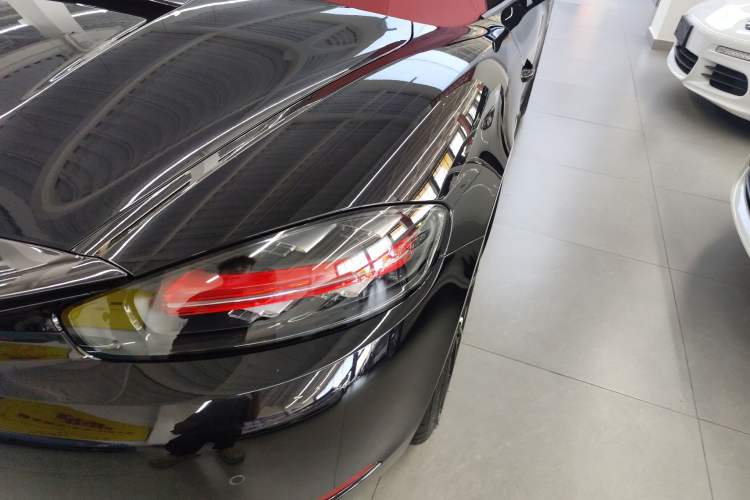 Used Porsche 718 2020 Boxster 2.0T Right Rear Taillight