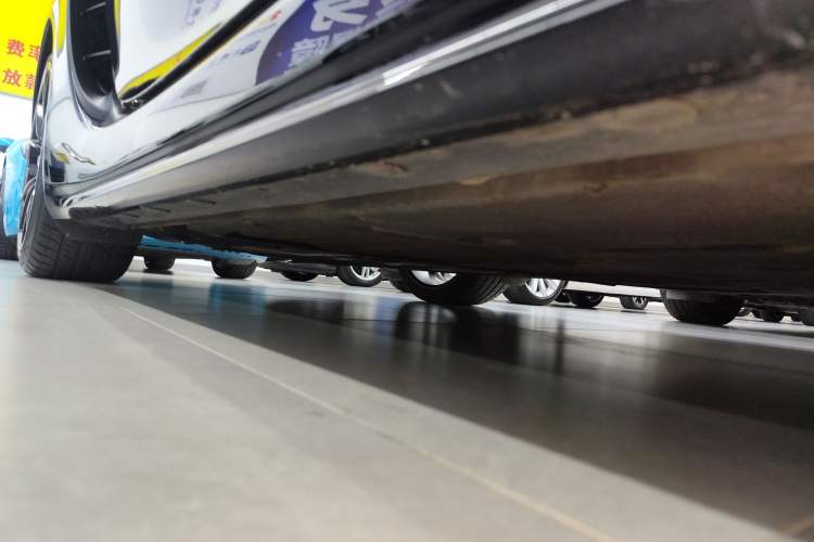 Used Porsche 718 2020 Boxster 2.0T Right Side Sill