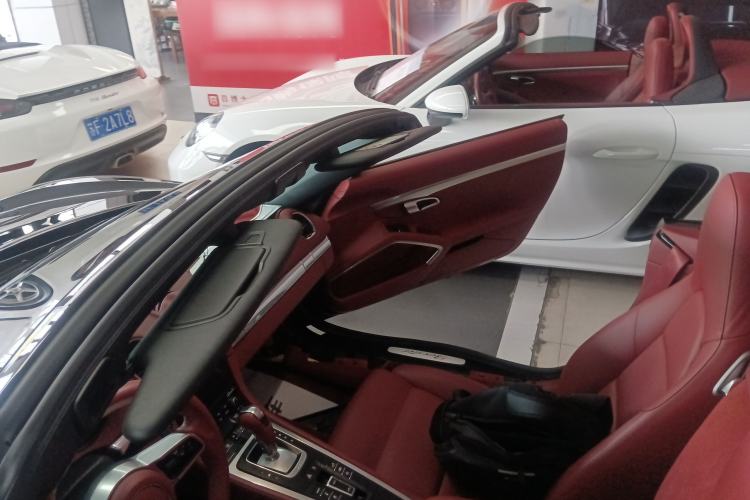 Used Porsche 718 2020 Boxster 2.0T Roof