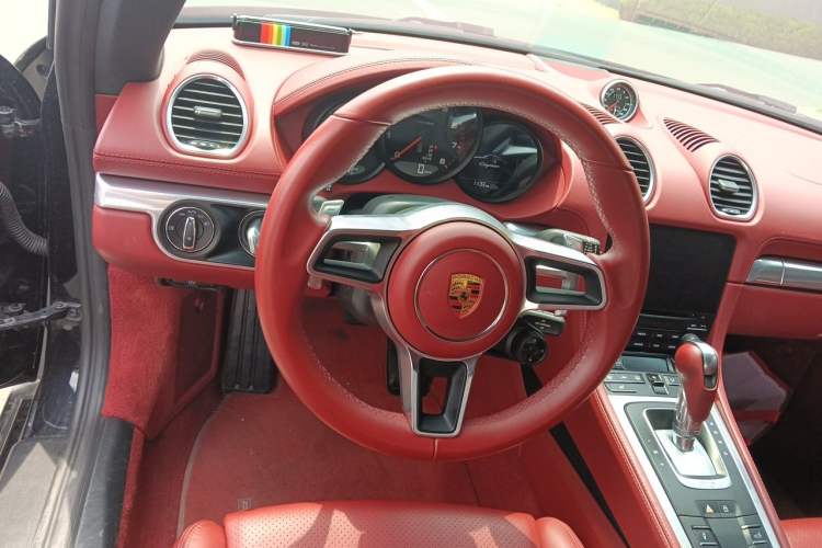 Used Porsche 718 2020 Cayman 2.0T Steering Wheel