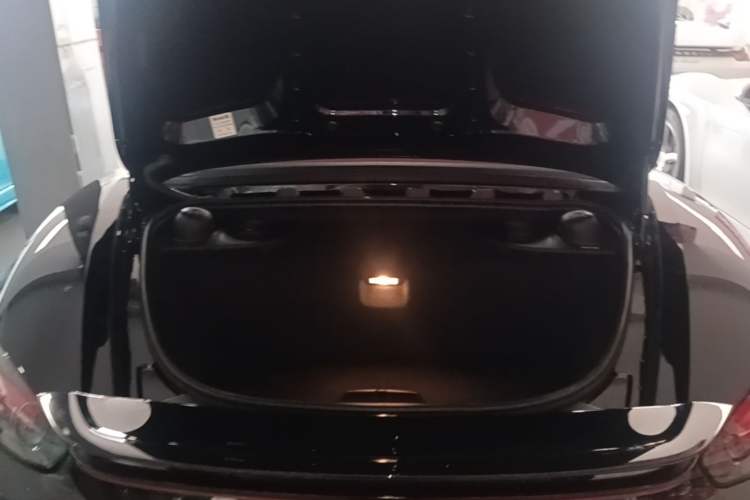 Used Porsche 718 2020 Boxster 2.0T Trunk