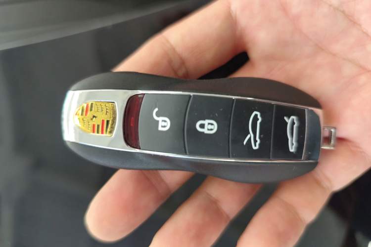 Used Porsche 718 2020 Boxster 2.0T Vehicle Key