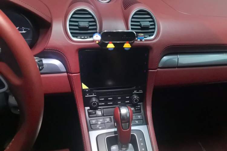 Used Porsche 718 2020 Boxster 2.0T Audio And AC Panel