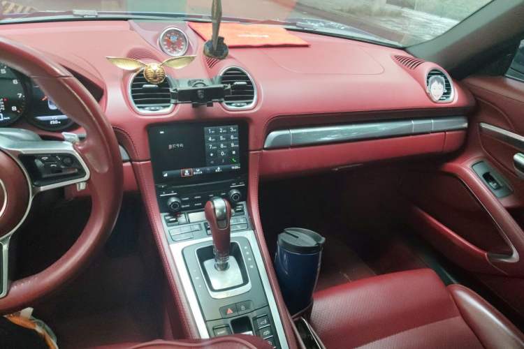 Used Porsche 718 2020 Boxster 2.0T Audio And AC Panel
