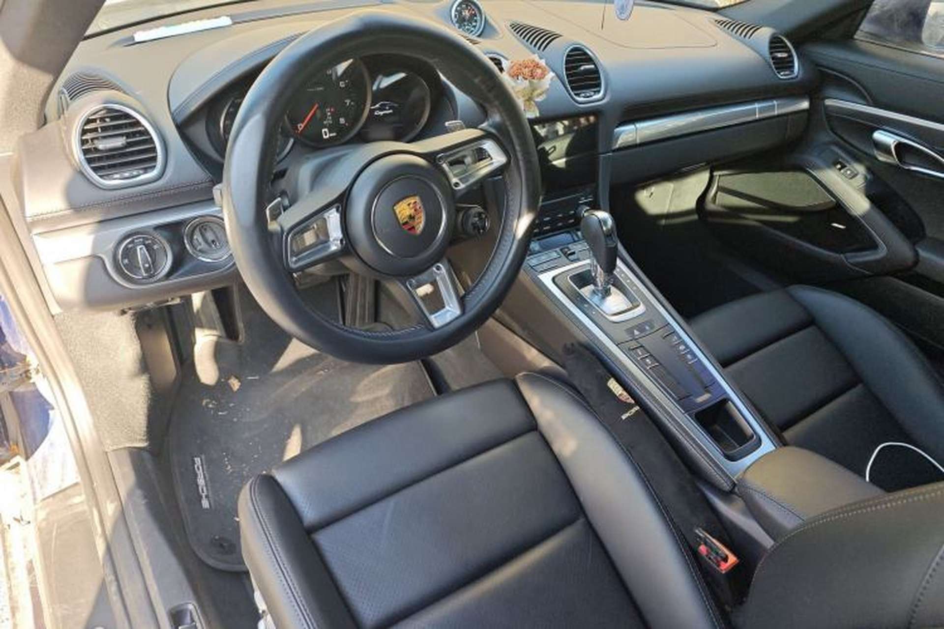 Used Porsche 718 2020 Cayman 2.0T Center Console