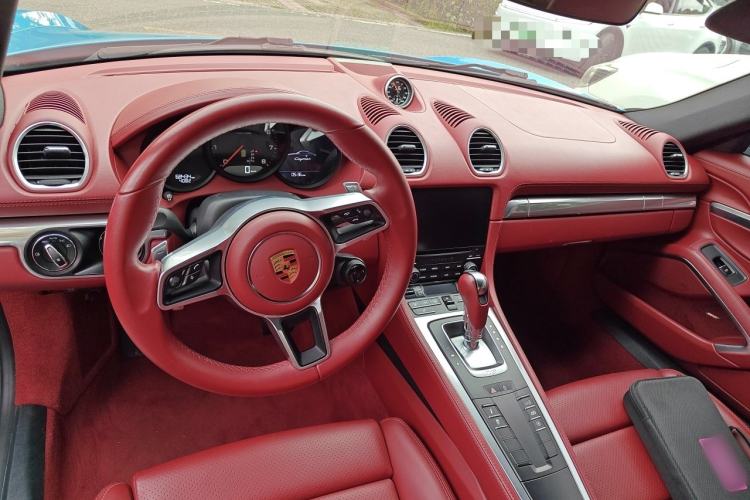 Used Porsche 718 2020 Cayman 2.0T Center Console