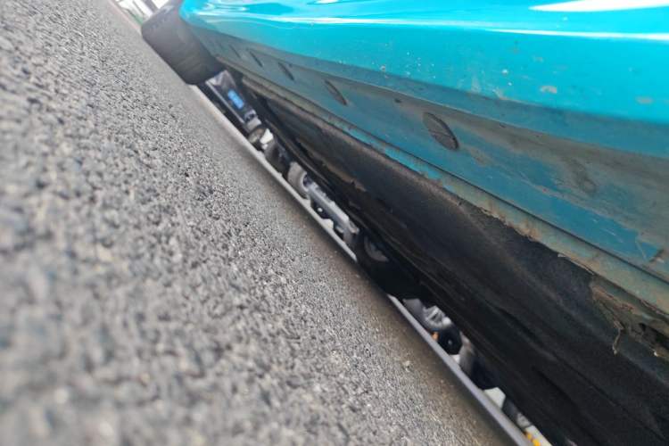 Used Porsche 718 2020 Cayman 2.0T Chassis Front Right
