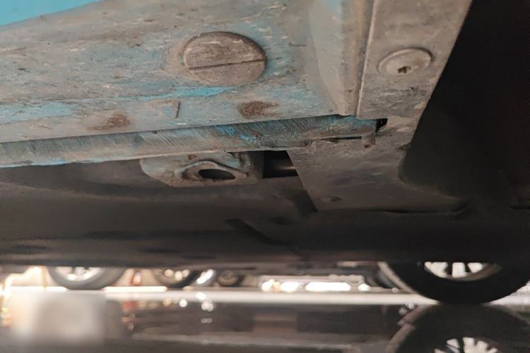 Used Porsche 718 2020 Cayman 2.0T Chassis Front Right