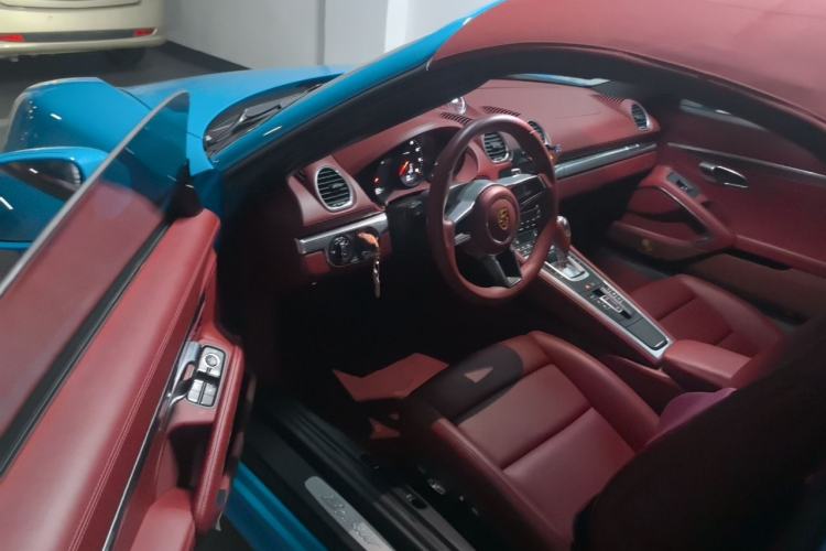 Used Porsche 718 2020 Boxster 2.0T Driver Seat