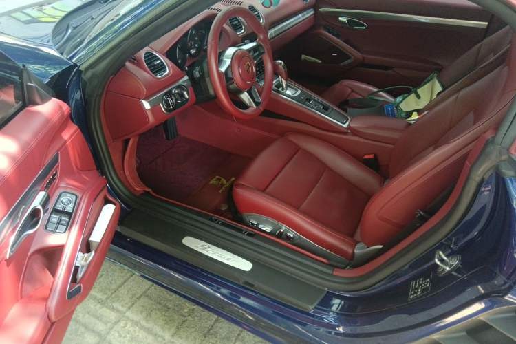 Used Porsche 718 2020 Boxster 2.0T Driver Seat