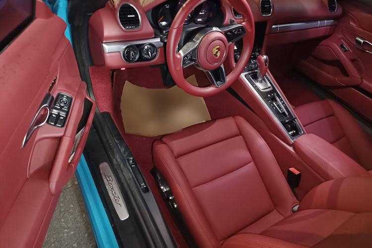 Used Porsche 718 2020 Boxster 2.0T Driver Seat