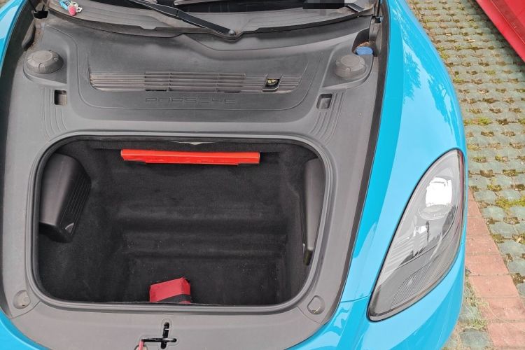Used Porsche 718 2020 Cayman 2.0T Engine Bay Left
