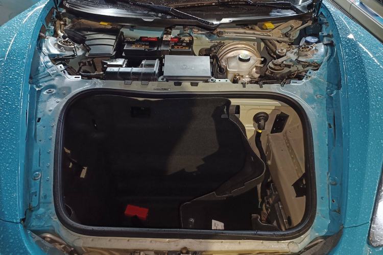 Used Porsche 718 2020 Boxster 2.0T Engine Bay