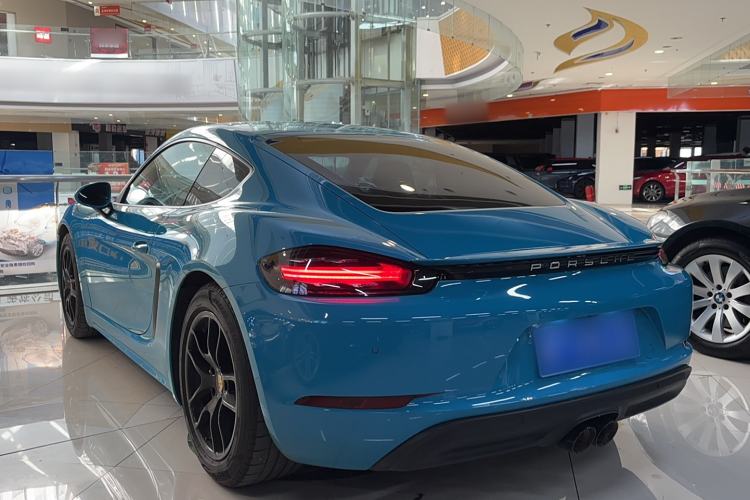 Used Porsche 718 2020 Cayman 2.0T Exterior 3