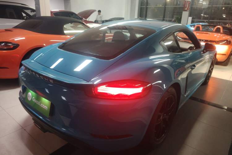 Used Porsche 718 2020 Cayman 2.0T Exterior 5