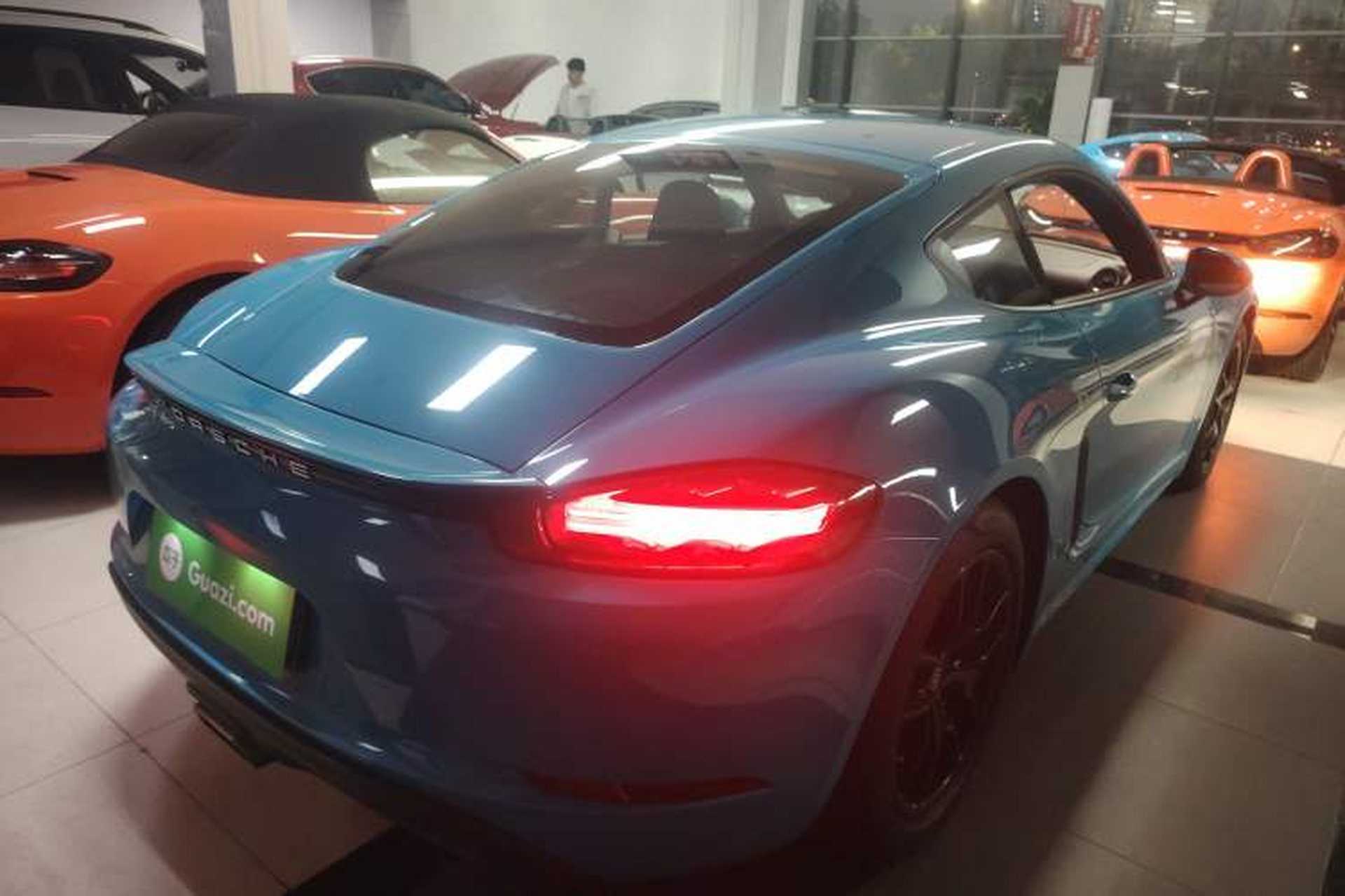 Used Porsche 718 2020 Cayman 2.0T Exterior 5