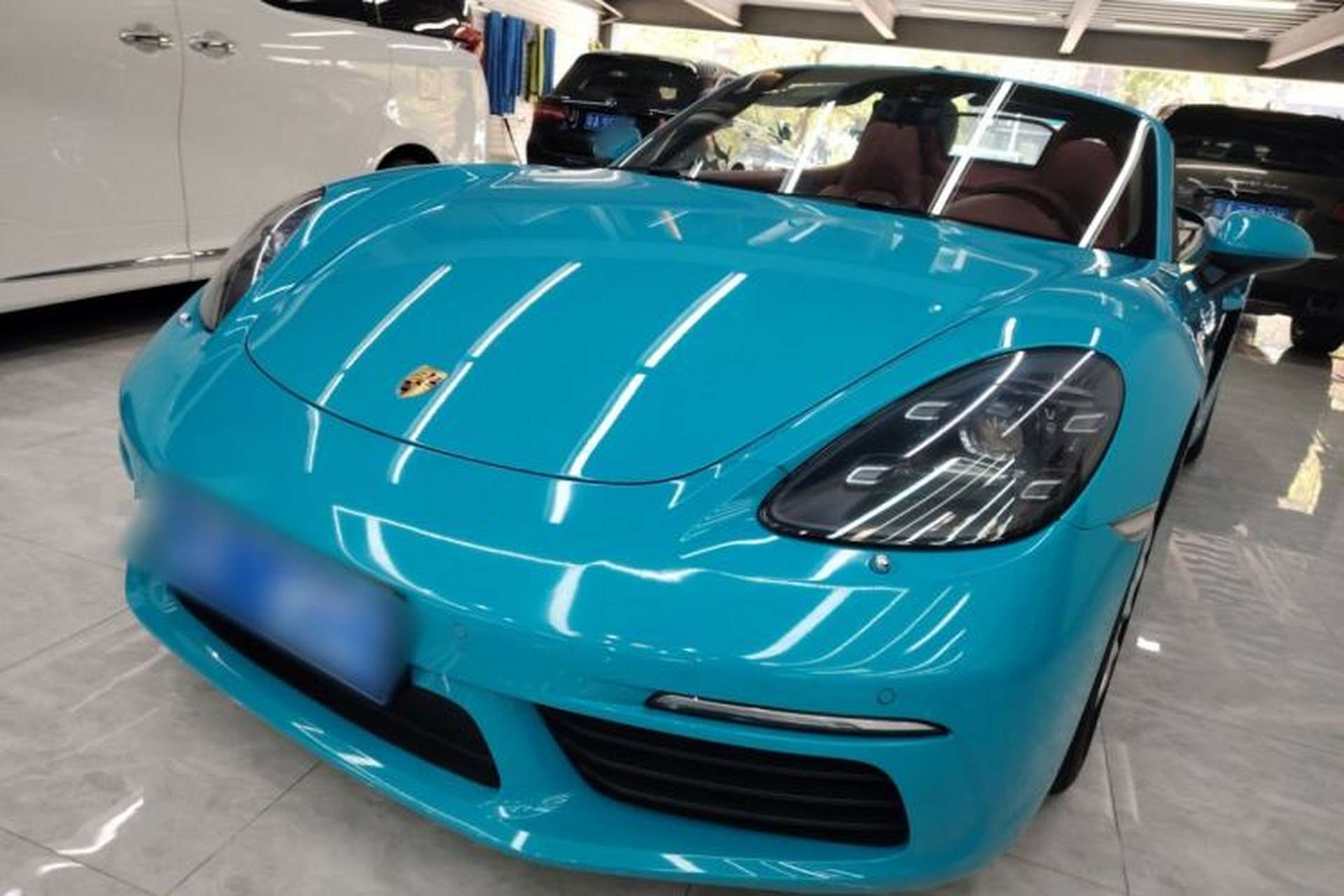 Used Porsche 718 2020 Boxster 2.0T Front Left 45 Deg