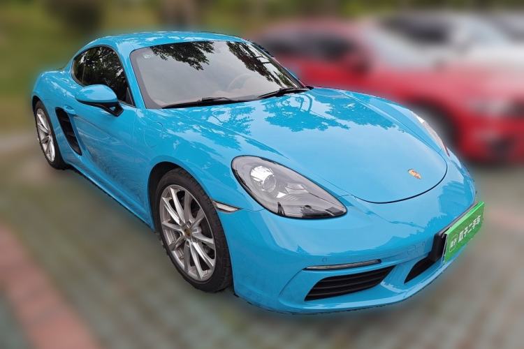 Used Porsche 718 2020 Cayman 2.0T Front Right 45 Deg