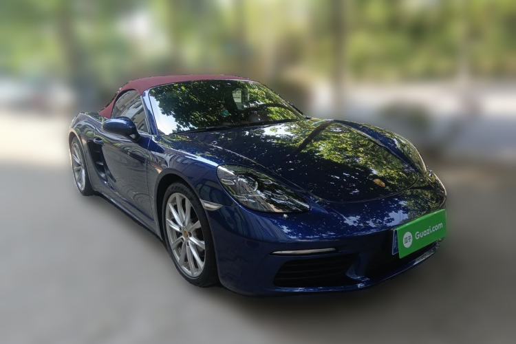 Used Porsche 718 2020 Boxster 2.0T Front Right 45 Deg