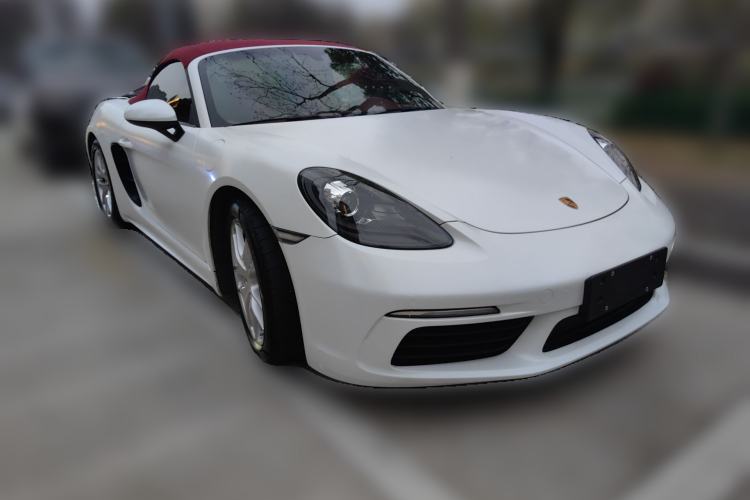 Used Porsche 718 2020 Boxster 2.0T Front Right 45 Deg