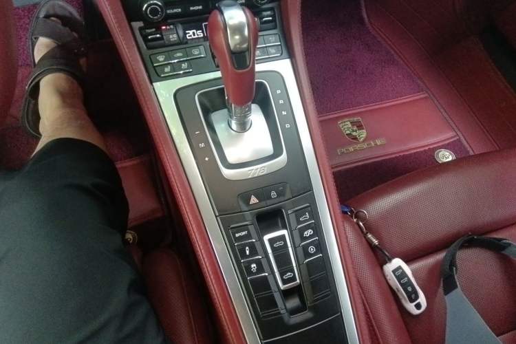 Used Porsche 718 2020 Boxster 2.0T Gear Lever