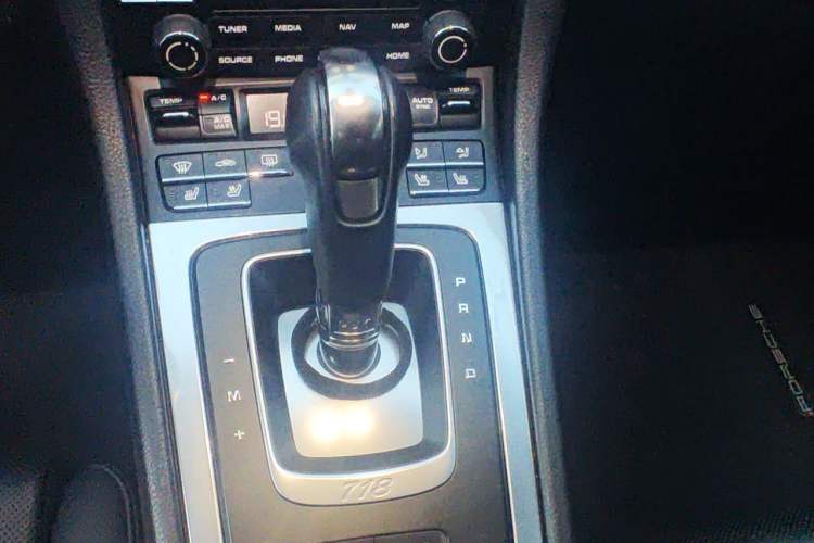 Used Porsche 718 2020 Cayman 2.0T Gear Lever