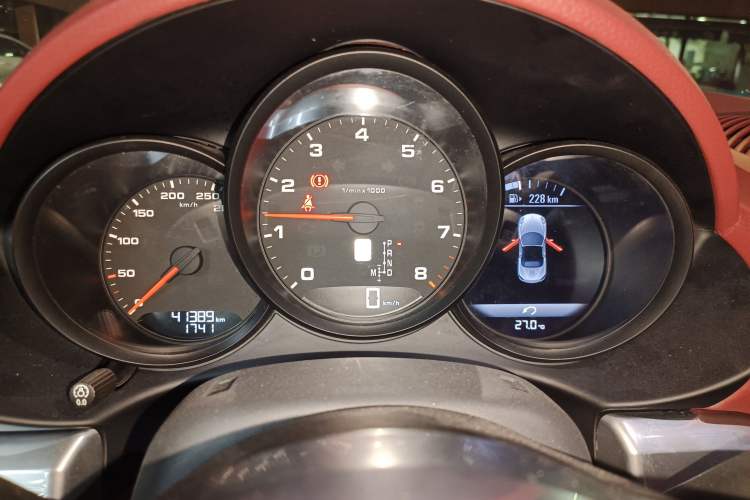Used Porsche 718 2020 Boxster 2.0T Instrument Cluster