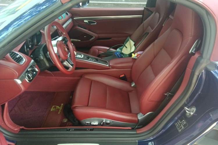 Used Porsche 718 2020 Boxster 2.0T Left Front Seat
