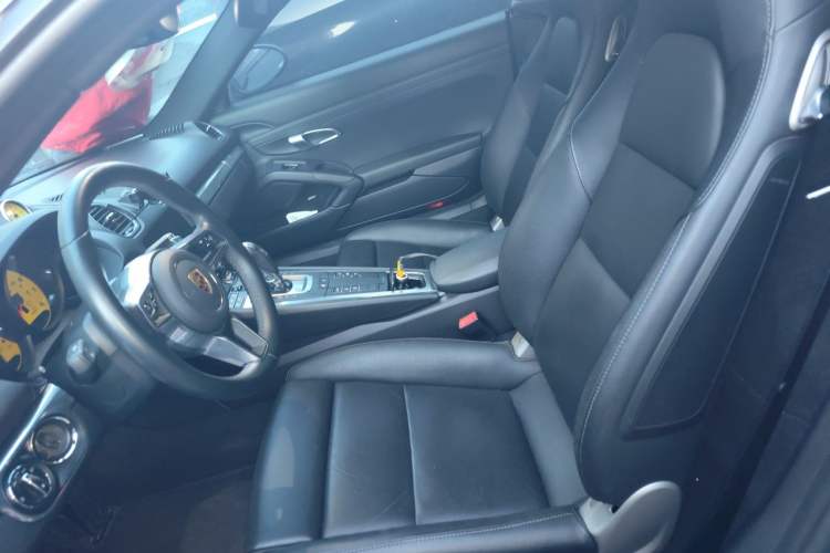 Used Porsche 718 2020 Cayman 2.0T Left Front Seat