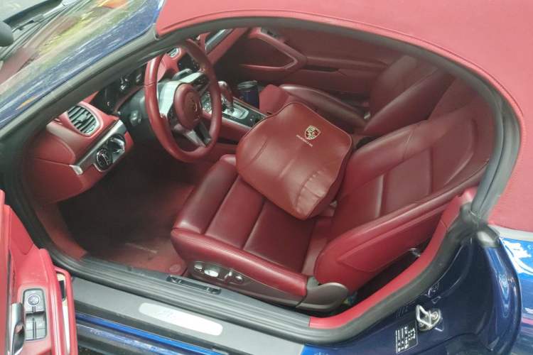 Used Porsche 718 2020 Boxster 2.0T Left Front Seat