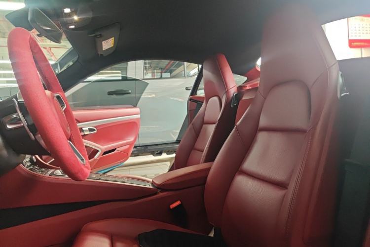 Used Porsche 718 2020 Cayman 2.0T Left Front Seat