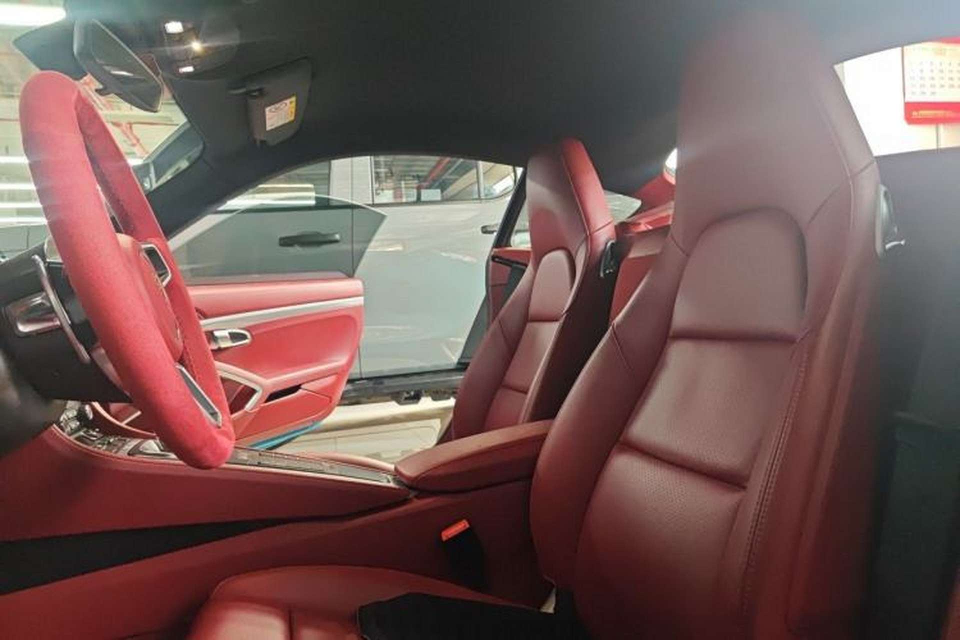 Used Porsche 718 2020 Cayman 2.0T Left Front Seat
