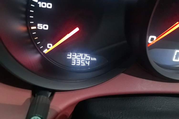 Used Porsche 718 2020 Boxster 2.0T Odometer Close Up