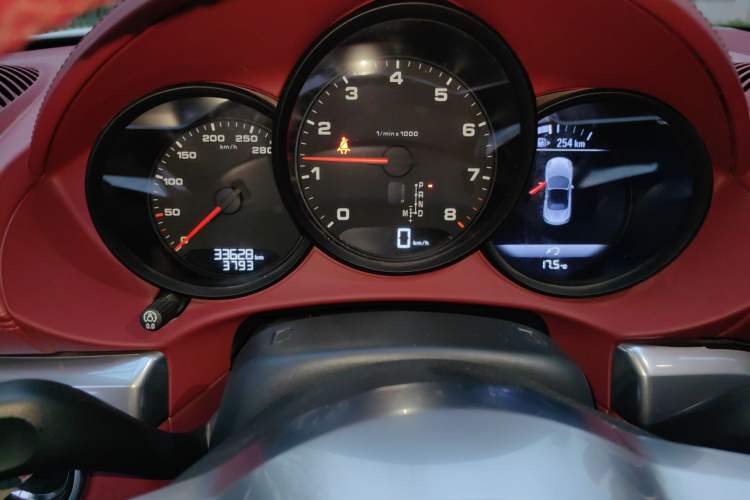 Used Porsche 718 2020 Boxster 2.0T Odometer Close Up