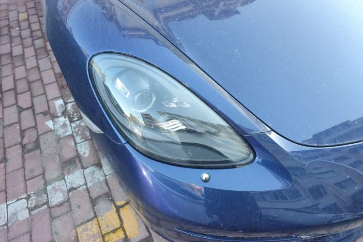 Used Porsche 718 2020 Cayman 2.0T Right Front Headlight