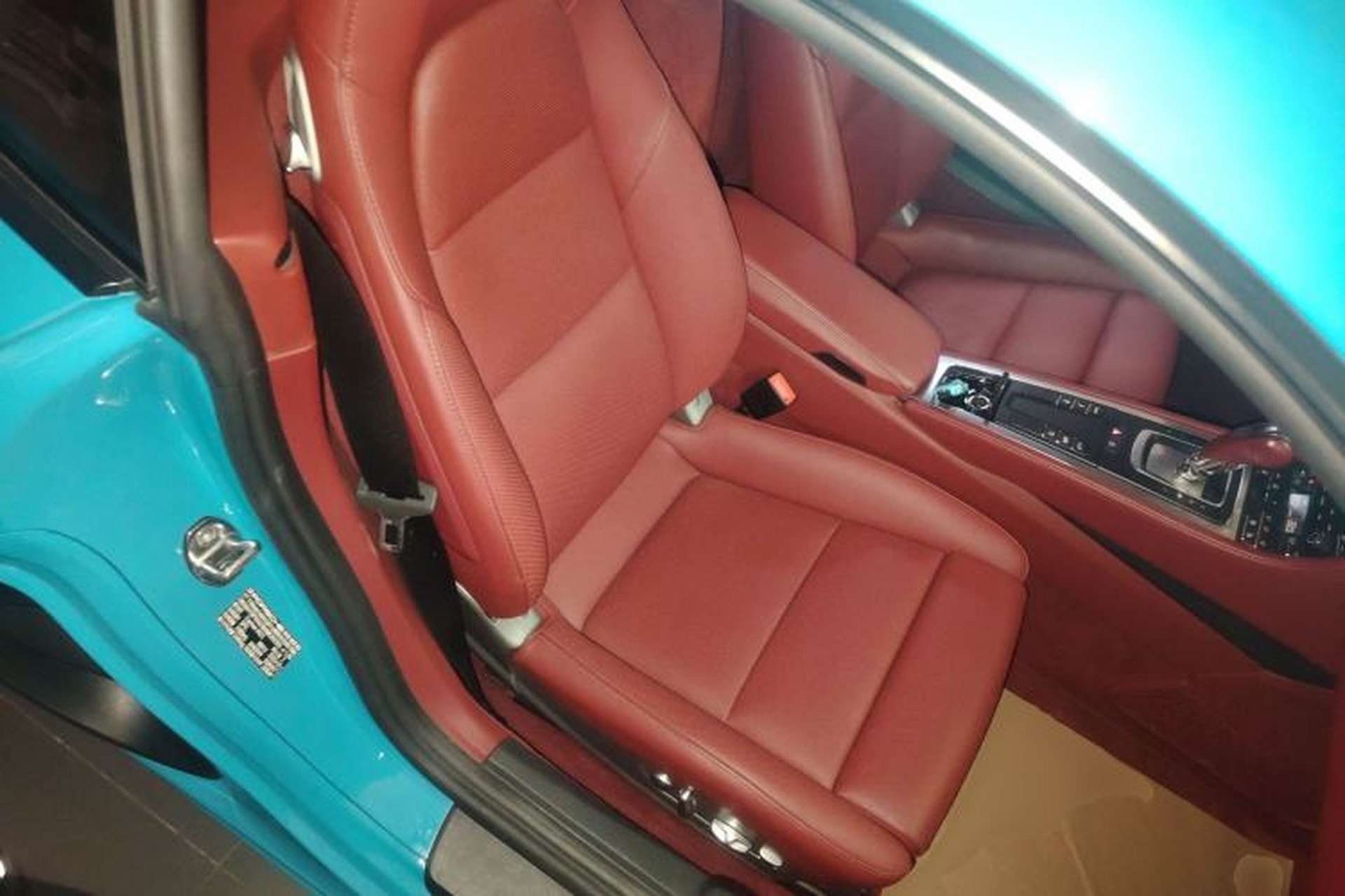 Used Porsche 718 2020 Cayman 2.0T Right Front Seat