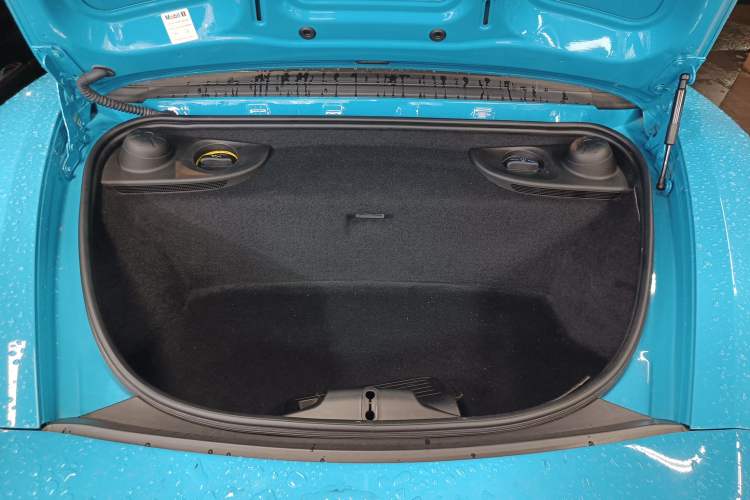 Used Porsche 718 2020 Boxster 2.0T Trunk